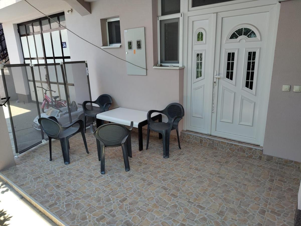 Apartman Anastasija Surčin Esterno foto